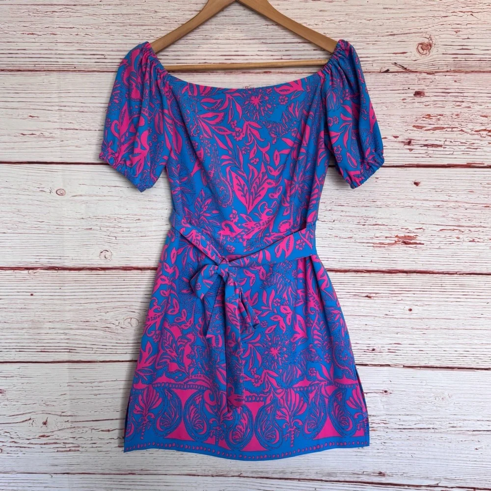 Lilly Pulitzer Jada Off The Shoulder Romper in Aura Pink Leaf An Impression Sz 2 - Picture 4 of 16